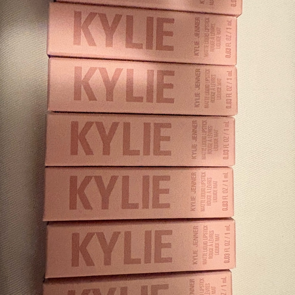KOKO K- SOLD OUT!!!